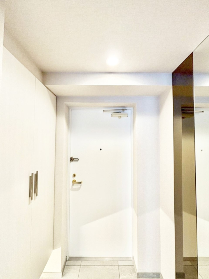 ���� ����