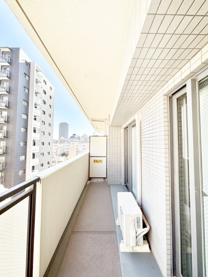 �o���R�j�[ ����