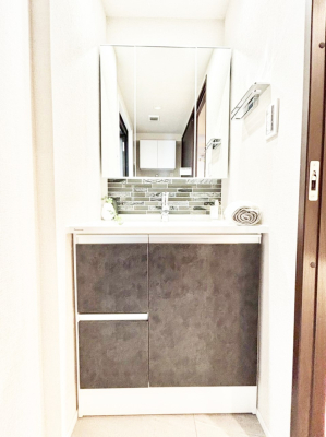 ���ʑ�E���ʏ� ����