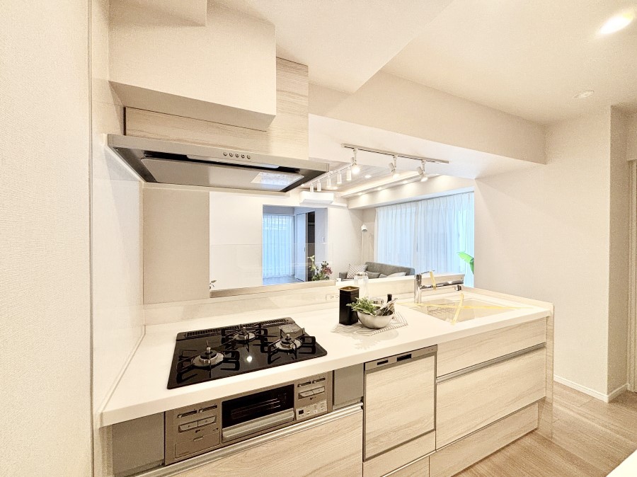 �L�b�`�� �������������I�ɁA�y�����I�V�X�e���L�b�`���@