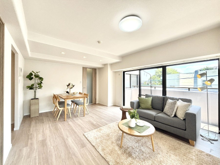 ���r���O �傫�ȑ����炽���Ղ�̗z���ƕ����������郊�r���O