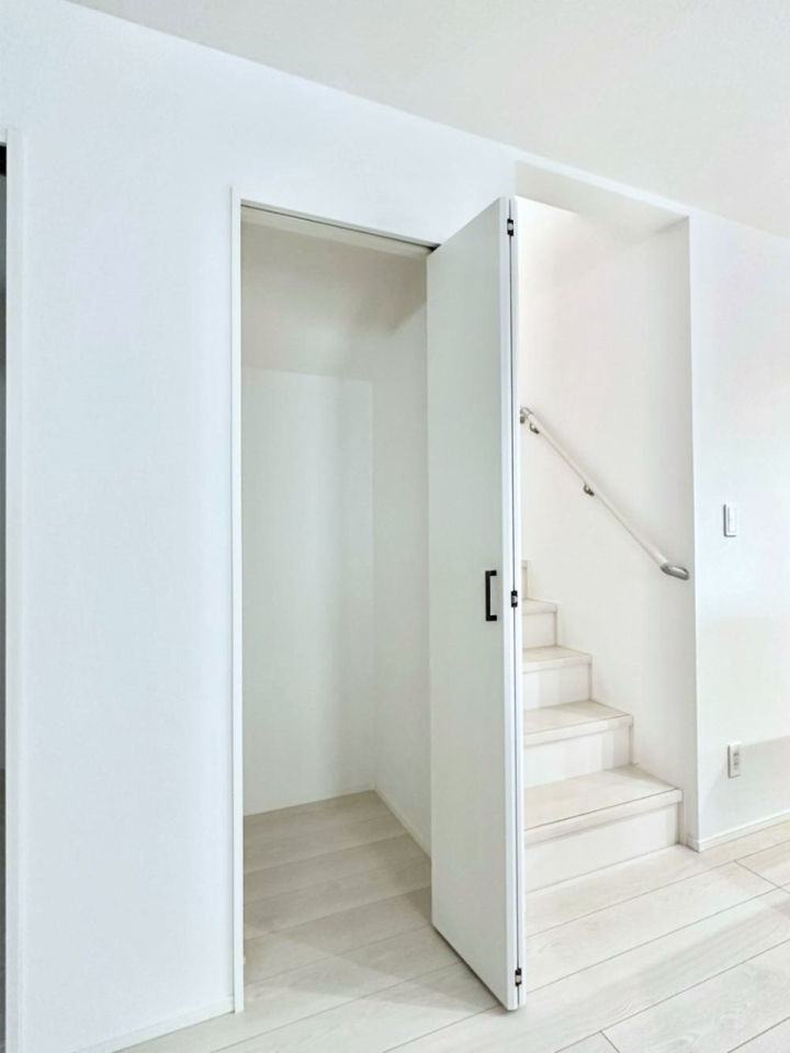 ���[ ���r���O���[�B�U�炩�肪���ȃ��r���O���X�b�L���ƕۂĂ܂��ˁB 