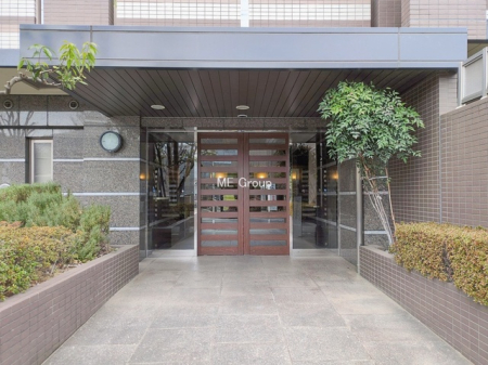 �G���g�����X -