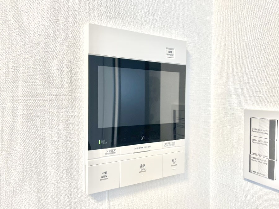 ���̑����� �K��҂���ڂł킩����S�̂s�u���j�^�[�t���C���^�[�z���B   