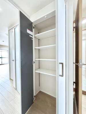 ���[ �L�����[�B�|���p�����p�i�̃X�g�b�N�Ȃǂ�����������[�B