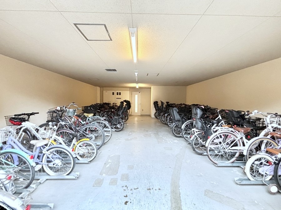 ���̑� �O�� ���]�Ԓu����i�󂫏󋵂͓s�x���m�F���������j