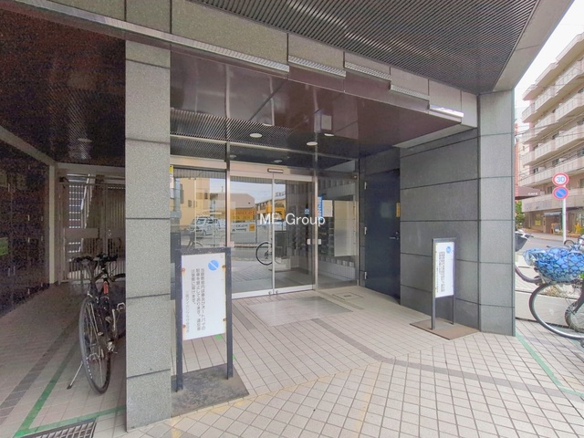 �G���g�����X -