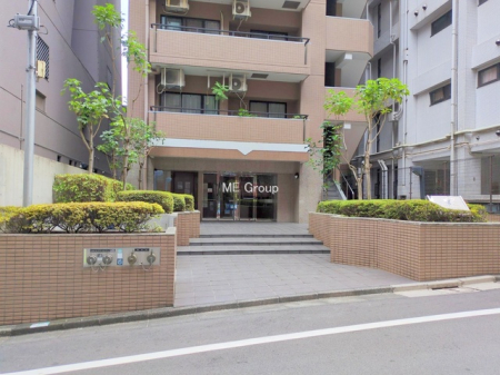 �G���g�����X -