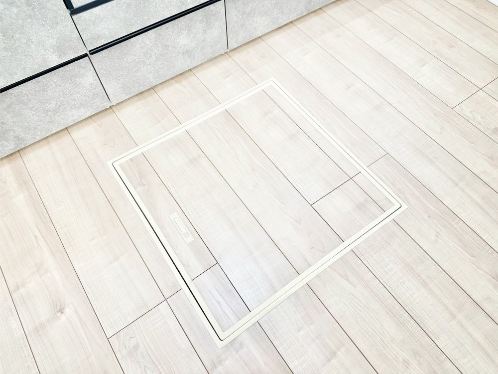 ���̑����� �������[�t���I���p�i�E���p�i�̎��[�ɂ��劈��B