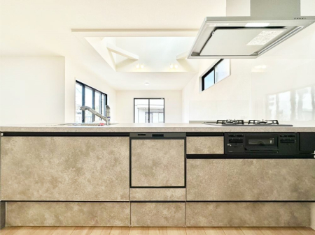 �L�b�`�� �L�X�Ƃ����g������̗ǂ��L�b�`���œ��X�̂��������y�����Ȃ肻��