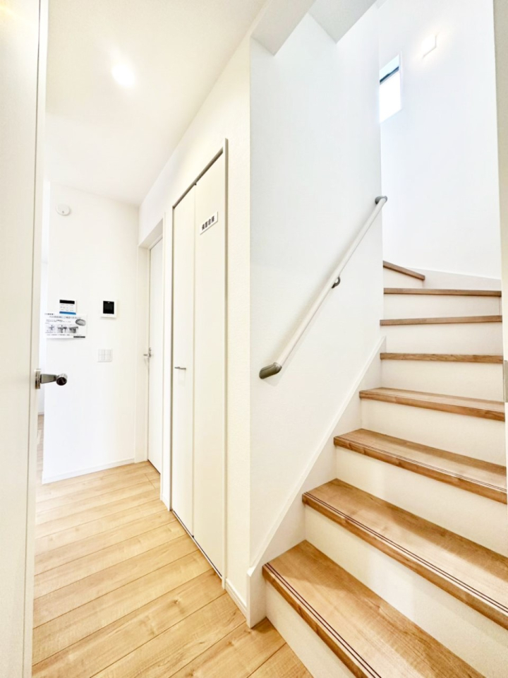 ���̑� ���S�����l�����K�i�ɂ͎肷���ݒu���Ă��܂�