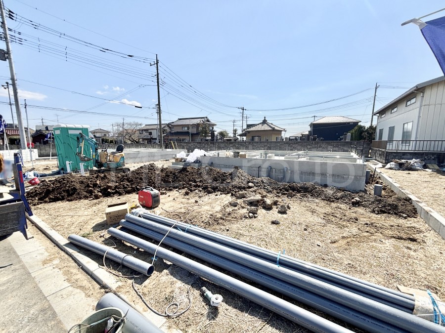 ���n�O�ώʐ^ �����Ղ�̗z���ƊJ�����ɕ�܂�閾�邢�Z�܂�