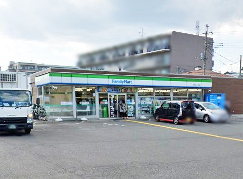 ���ӊ� �R���r�j 340m �t�@�~���[�}�[�g �V�����k�꒚�ړX