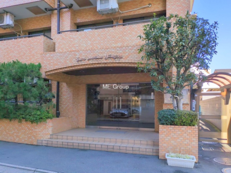 �G���g�����X -