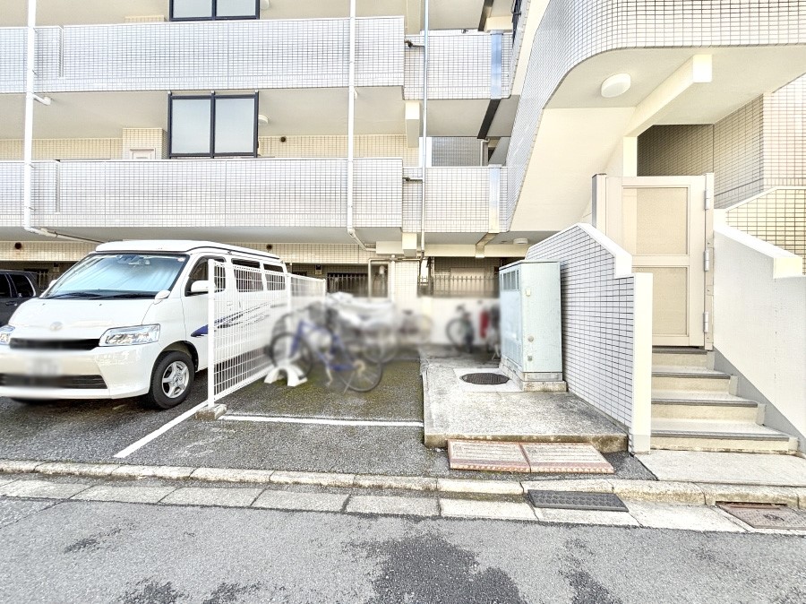 ���̑� ���]�Ԓu����