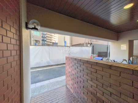 �G���g�����X -