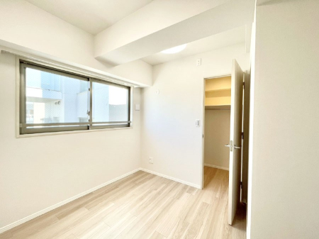 �Q�� ���[���[�����Ă���̂ŋ��Z�X�y�[�X���L�X�g���܂�  