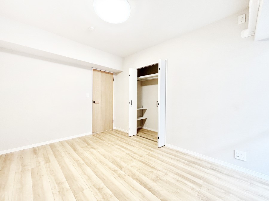 �Q�� �N���[�[�b�g�t���̂������ŏ[�������v���C�x�[�g���Ԃ��߂����܂��B