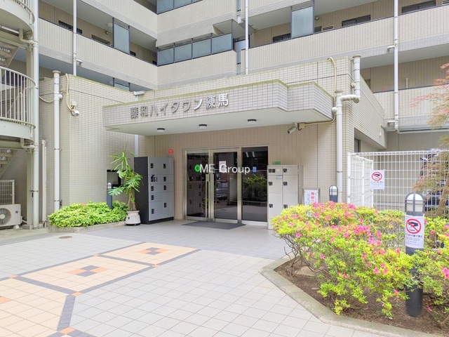 �G���g�����X -