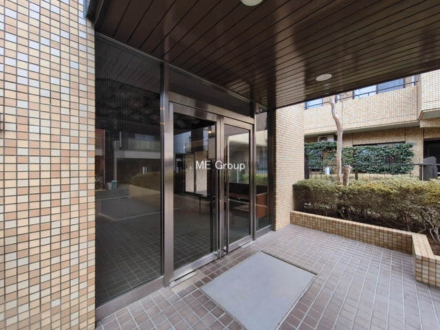 �G���g�����X -