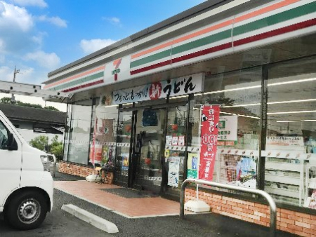 ���ӊ� �R���r�j 700m �Z�u��-�C���u�� �������܌䑠��X