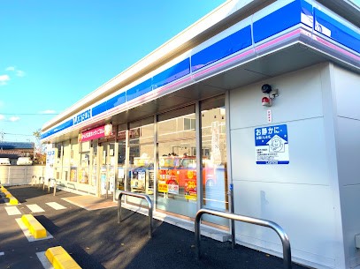 ���ӊ� �R���r�j 400m ���[�\�� �������ܓ���Γ񒚖ړX