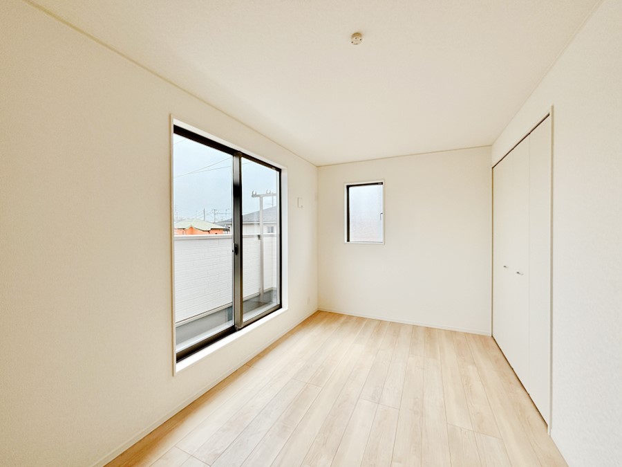 �Q�� ���邢�o���R�j�[�T�C�h�ɗm����ݒu�B�ڊo�߂̗ǂ��Q���ɁB