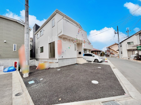  �����Ɍ������Ȃ����ԃX�y�[�X�B�@