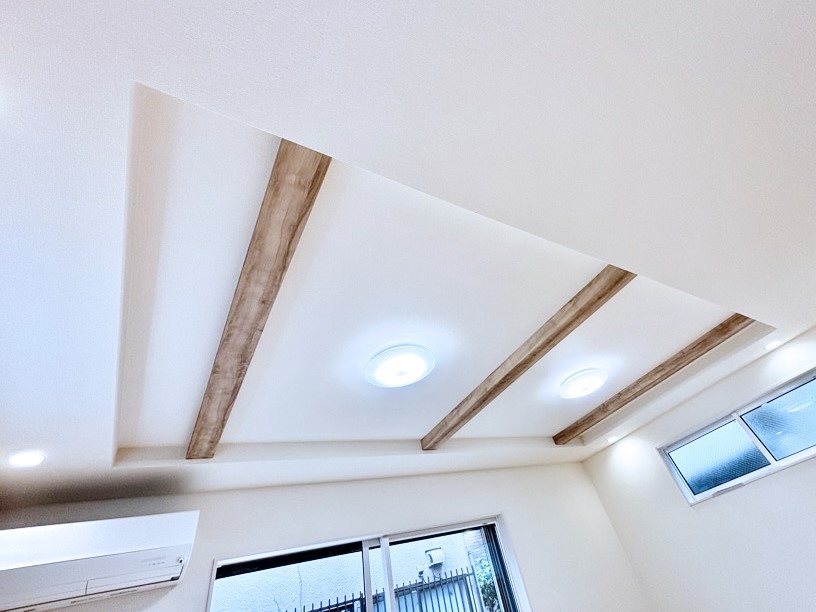 ���̑����� �܂�グ�V��ŊJ�������v���X�I������肭�낰���Ԃł��B