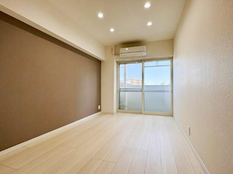 �Q�� �A�N�Z���g�N���X���������Ȃ������B�ǂ�Ȃ������ɂ��邩�y���݂ɂȂ�܂��ˁB