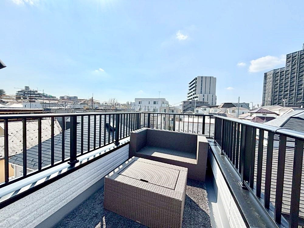 �o���R�j�[ ��ɂ͐���𒭂߂���A�����̎��Ԃ��߂��������ȉ���e���X  