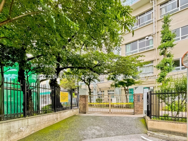 ���ӊ� ���w�Z 720m �L���旧����w�Z