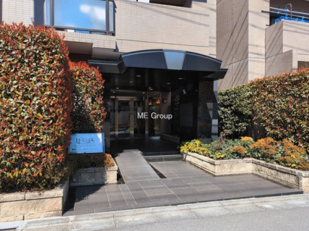 �G���g�����X -