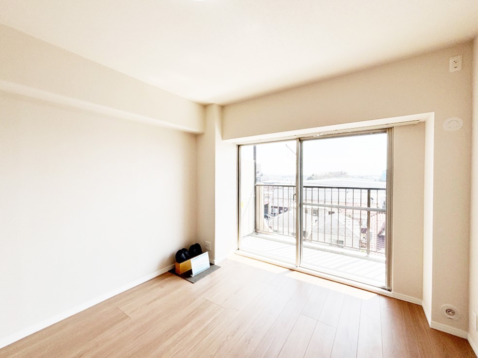 �q������ ������̂₳���������S�n�悢�v���C�x�[�g���[��