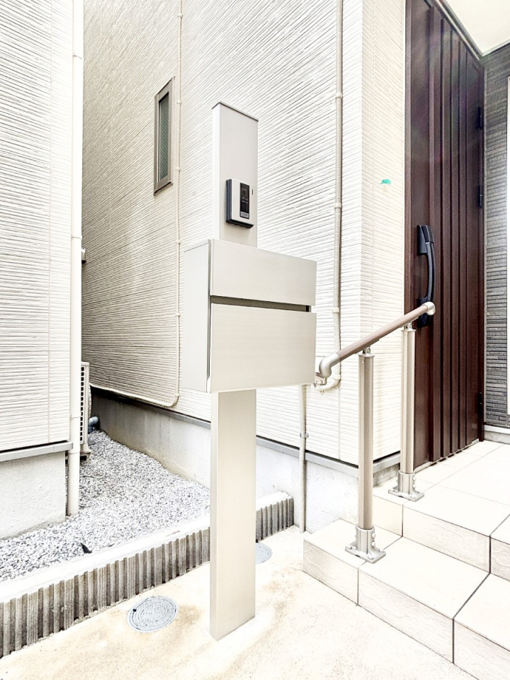 ���̑� �V���v���f�U�C���̃|�X�g�B