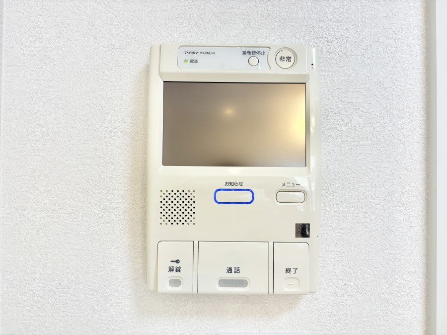 ���̑����� �K��҂���ڂł킩��A���S�̂s�u���j�^�[�t���C���^�[�t�H��  