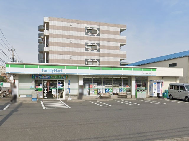 ���ӊ� �R���r�j 400m �t�@�~���[�}�[�g�������ܐ��x�O���ړX