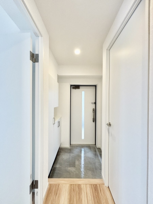 ���� ���ւɂ͎��[�������Ղ肠��̂ŃX�b�L�������q���I�ȋ�Ԃ�ۂĂ���