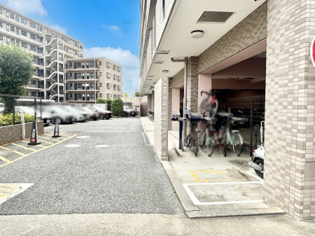 ���̑� �O�� ���]�Ԓu����i�󂫏󋵂͓s�x���m�F���������j