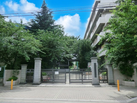 ���ӊ� ���w�Z 240m �������܎s���c�����w�Z