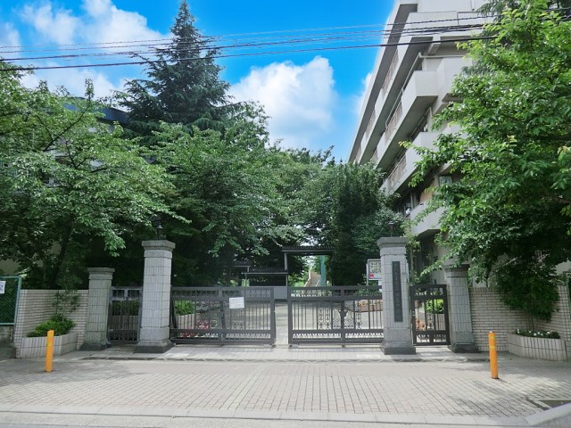 ���ӊ� ���w�Z 240m �������܎s���c�����w�Z