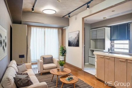 ���r���O �傫�ȑ����炽���Ղ�̗z���ƕ����������郊�r���O�@���Ƌ��CG�ł�