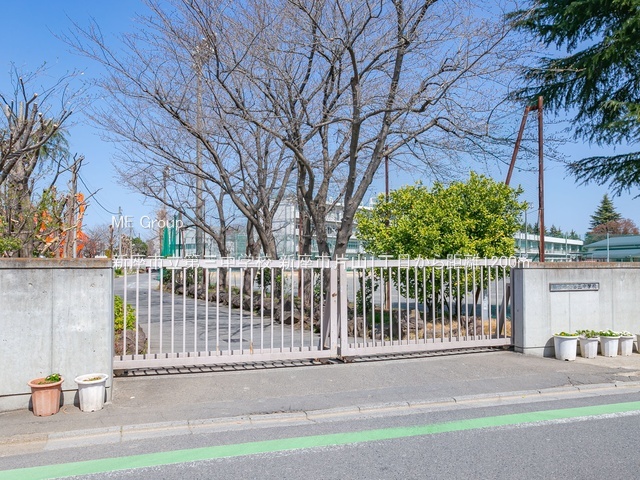 ���ӊ� ���w�Z 1200m �V���s����O���w�Z