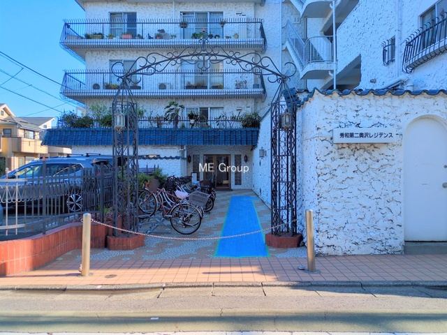 �G���g�����X -