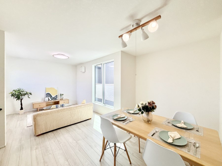 ���̑����� �Ƒ������R�ƏW�܂�e���̃X�y�[�X�ɂȂ肻���@