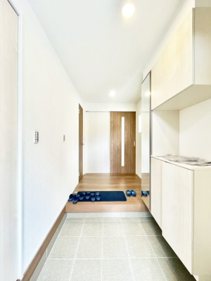 ���� ���邢���ւ͂��q�l�����o�}������̂ɂ҂�����ł��I 