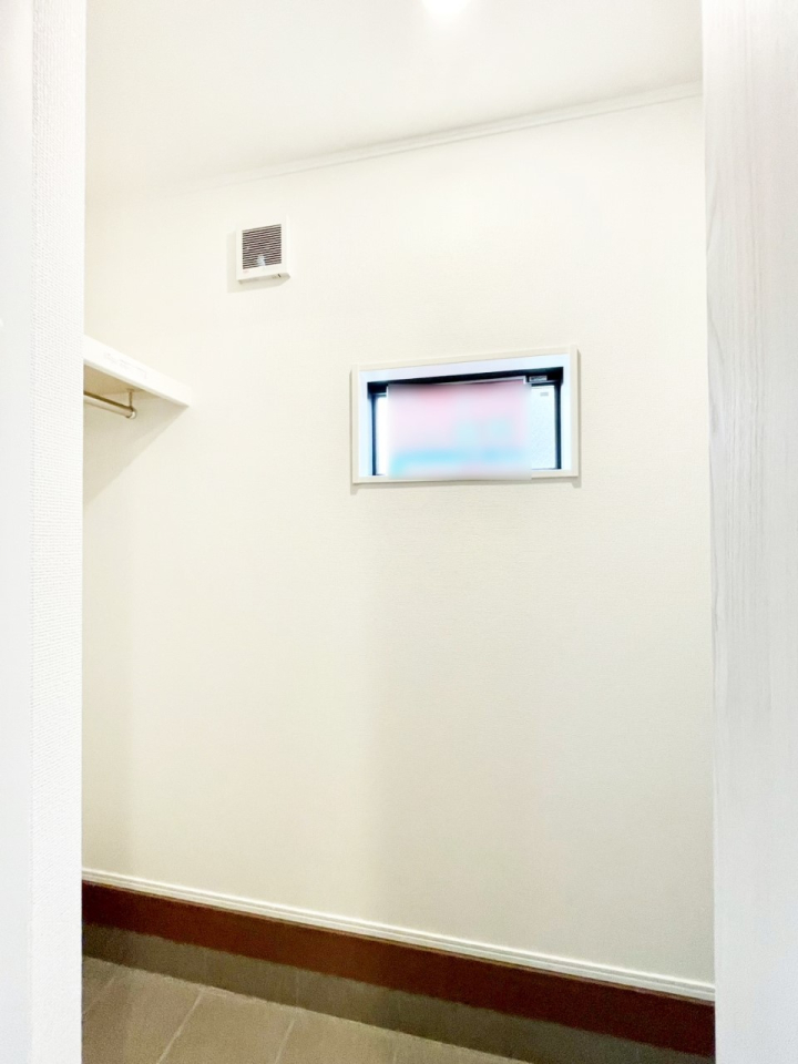 ���[ �֗��ȃV���[�Y�C���N���[�[�b�g�t���I  