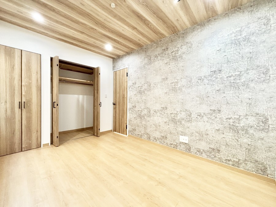 ���̑����� ���[���[�����Ă���̂ŁA���Z�X�y�[�X���L���g���܂��B 