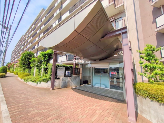 �G���g�����X -