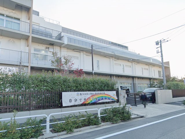 ���ӊ� ���w�Z 1340m �����旧���l�������w�Z